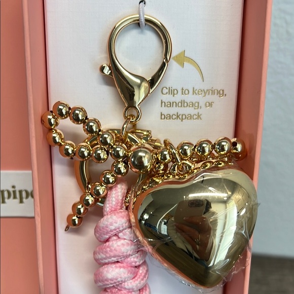 Piper K | Heart/Bow Bag Charm - Picture 2 of 8
